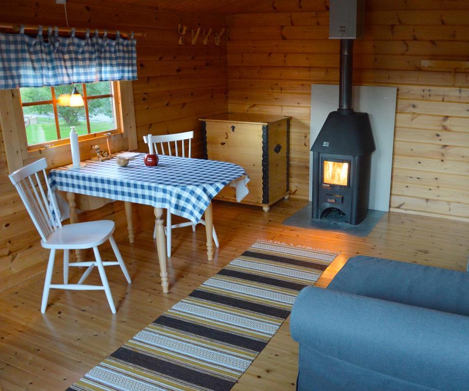 Stuga vid Hedenäsets stencafé Extérieur photo